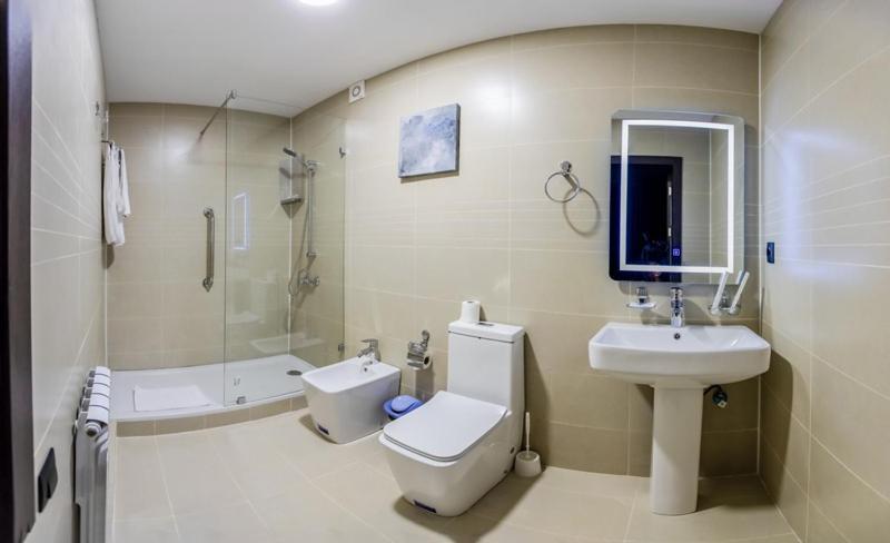 Avenue Park Hotel Yusufkhona Екстер'єр фото